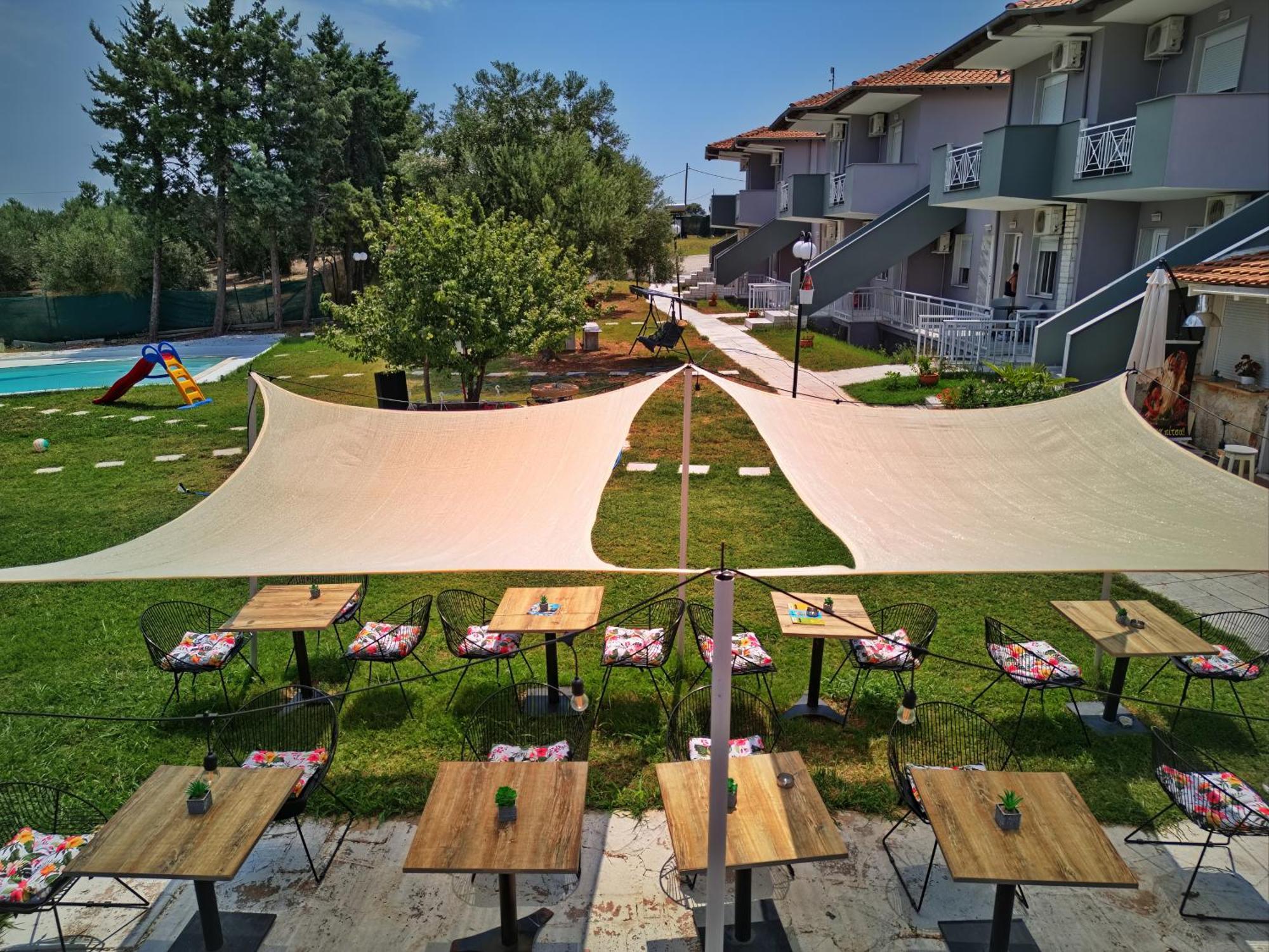 Marele Hills Apartments Неа-Фокеа Экстерьер фото